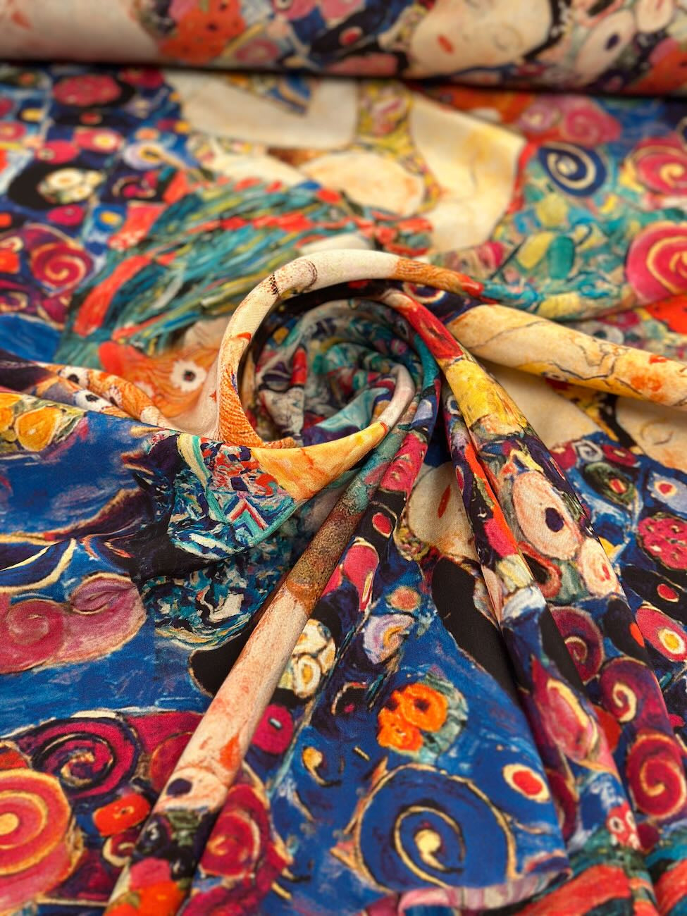 Pucci Viscose Twill Cady